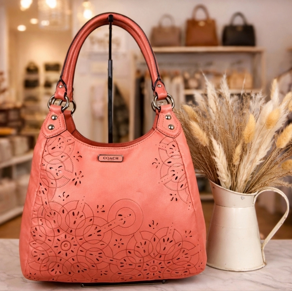COACHβ 22485 VINTAGE ASHLEY TOSSED LASER CUT LEATHER SHOULDER BAG PINK CORAL HOB